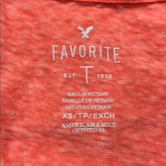 🌵3/$20• American Eagle V Neck Tee Shirt - Picture 3 of 3